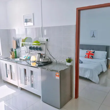 Georgetown, Up To 5 Pax, 2 Bedrooms, 1 Bathroom, 1 Car Park By Star Home